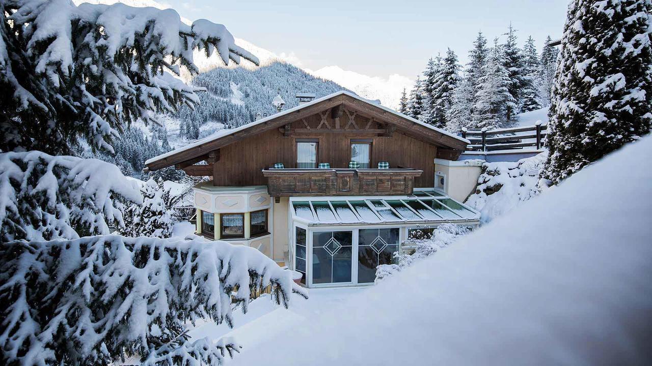 Haus Alpenchalet นอยชติฟ อิม ชตูไปทัล ภายนอก รูปภาพ